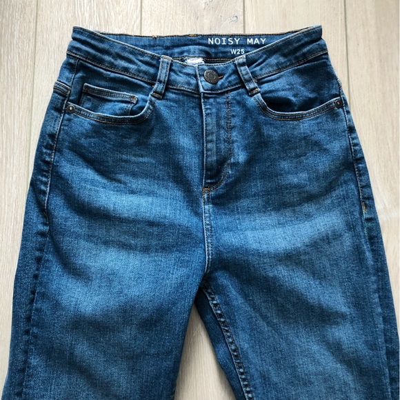 Noisy May High Rise Cropped Flare Jeans - Picture 8 of 14